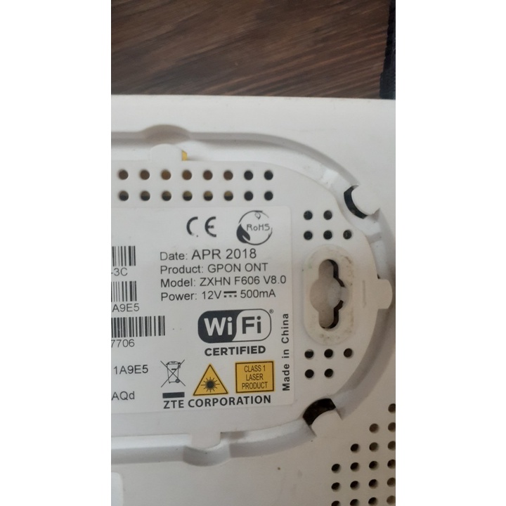 Modem  VIETTEL  ZXHNF606 wifi 1 băng tần kèm nguồn đã qua sử dụng  còn sài tốt dùng phát wifi