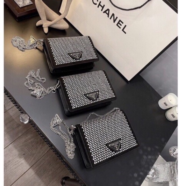 Túi Xách Nữ Đính Đá Đủ 2 size Cực Sang Chảnh