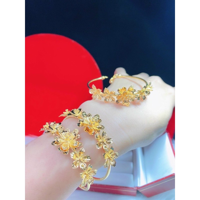 Vòng tay đính hoa mạ vàng 24 cực xinh