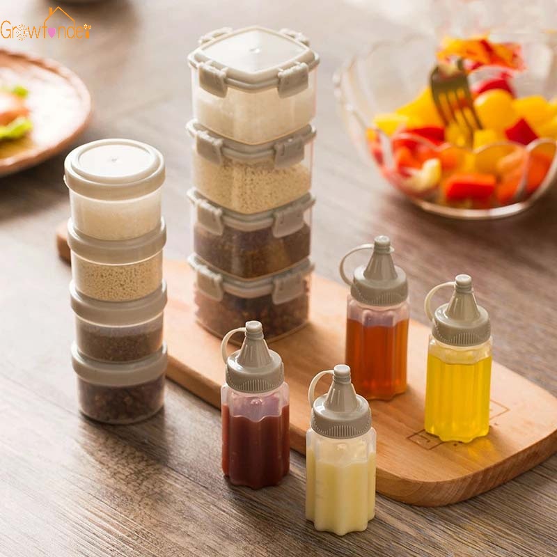 Set 4 Chai Nhựa Trong Suốt Đựng Gia Vị Tiện Lợi