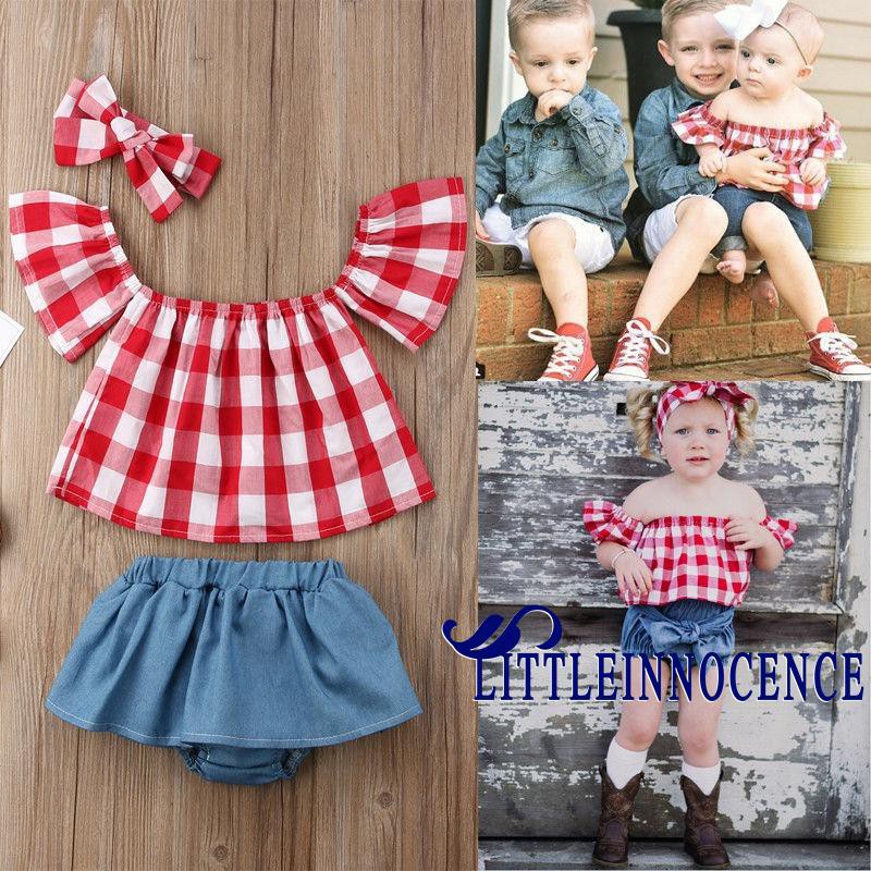 Set áo ca rô bẹt vai + quần ngắn lưng thun kèm băng đô thắt nơ thời trang cho bé gái