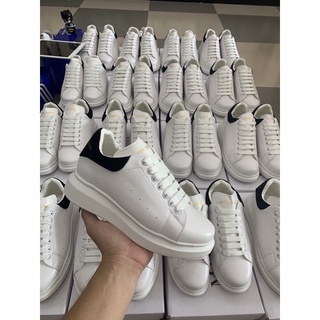 GIÀY THỂ THAO TRẮNG ĐỘN ĐẾ GÓT ĐEN - Siêu Tôn Dáng Dễ Phối Đồi