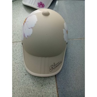 Mu bao hiem 2/3 dau