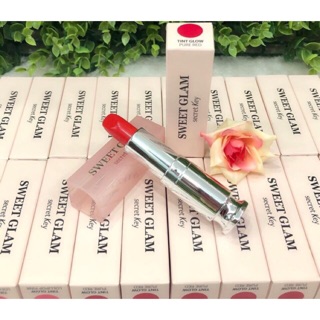 Son dưỡng có màu SWEET GLAM TINT GLOW