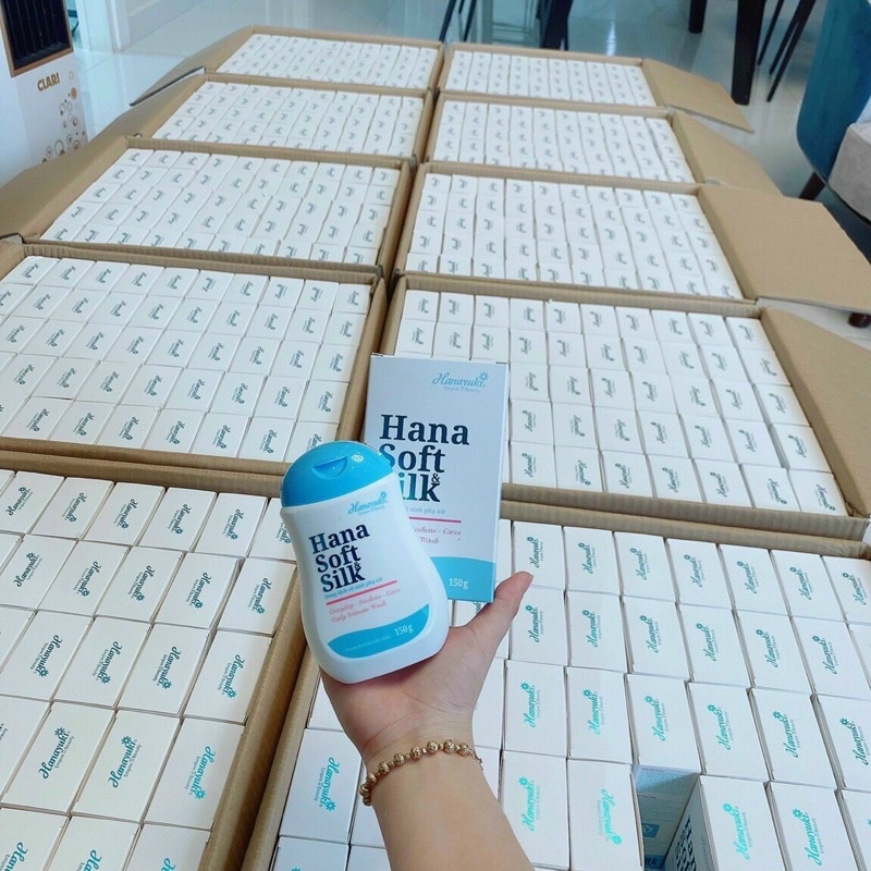 Dung dịch vệ sinh Hana Soft Silk Hanayuki chính hãng