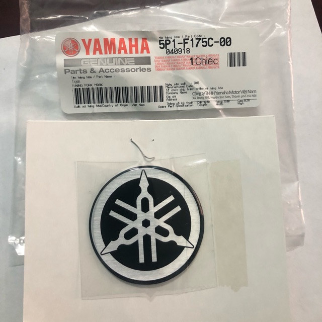 Logo dán yamaha