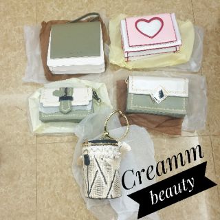 [Order] Túi xách dáng vuông (ảnh cuối là ảnh thật)