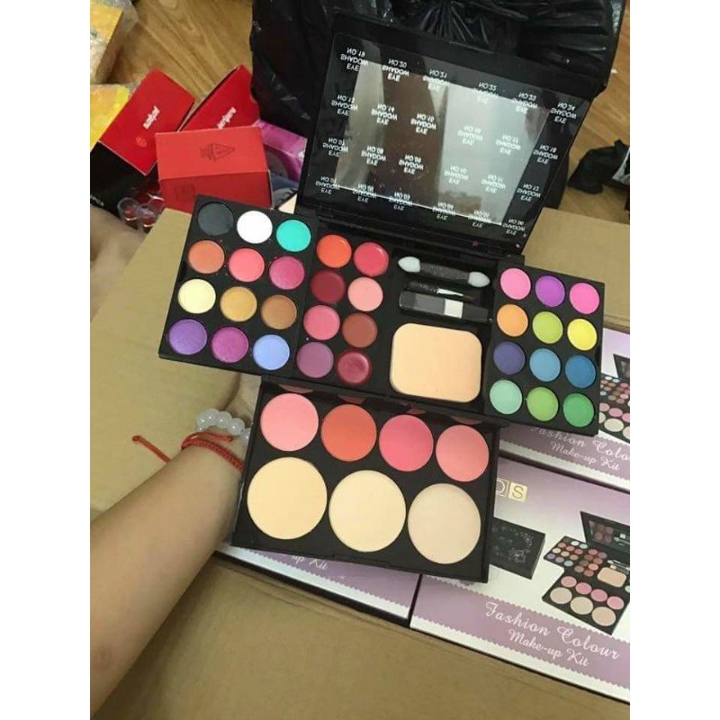 Bộ Trang Điểm Cao Cấp