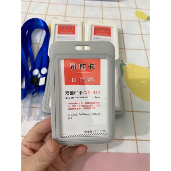 Bao thẻ dọc kèm dây