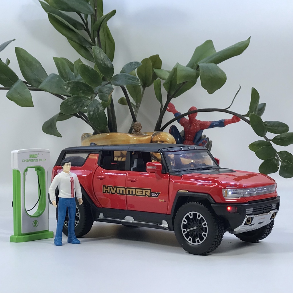 Mô hình xe ô tô điện Hummer EV tỷ lệ 1:24 chất liệu bằng hợp kim