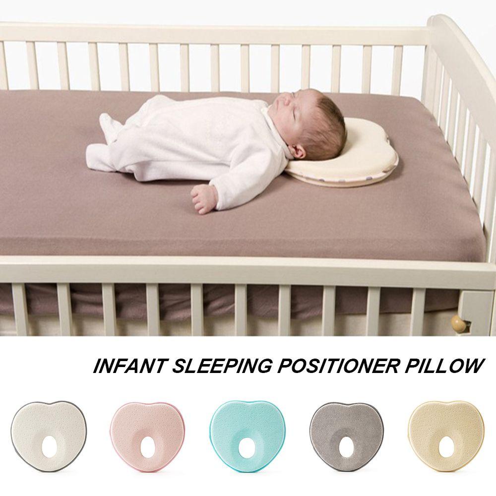 Gối Ngủ Cotton Chống Lăn Cố Định Tư Thế Ngủ Cho Bé Sơ Sinh 1 Tuổi