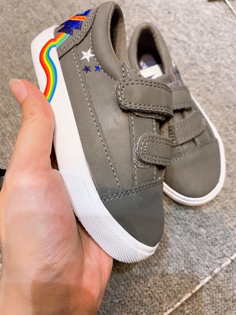 Giầy bé trai next