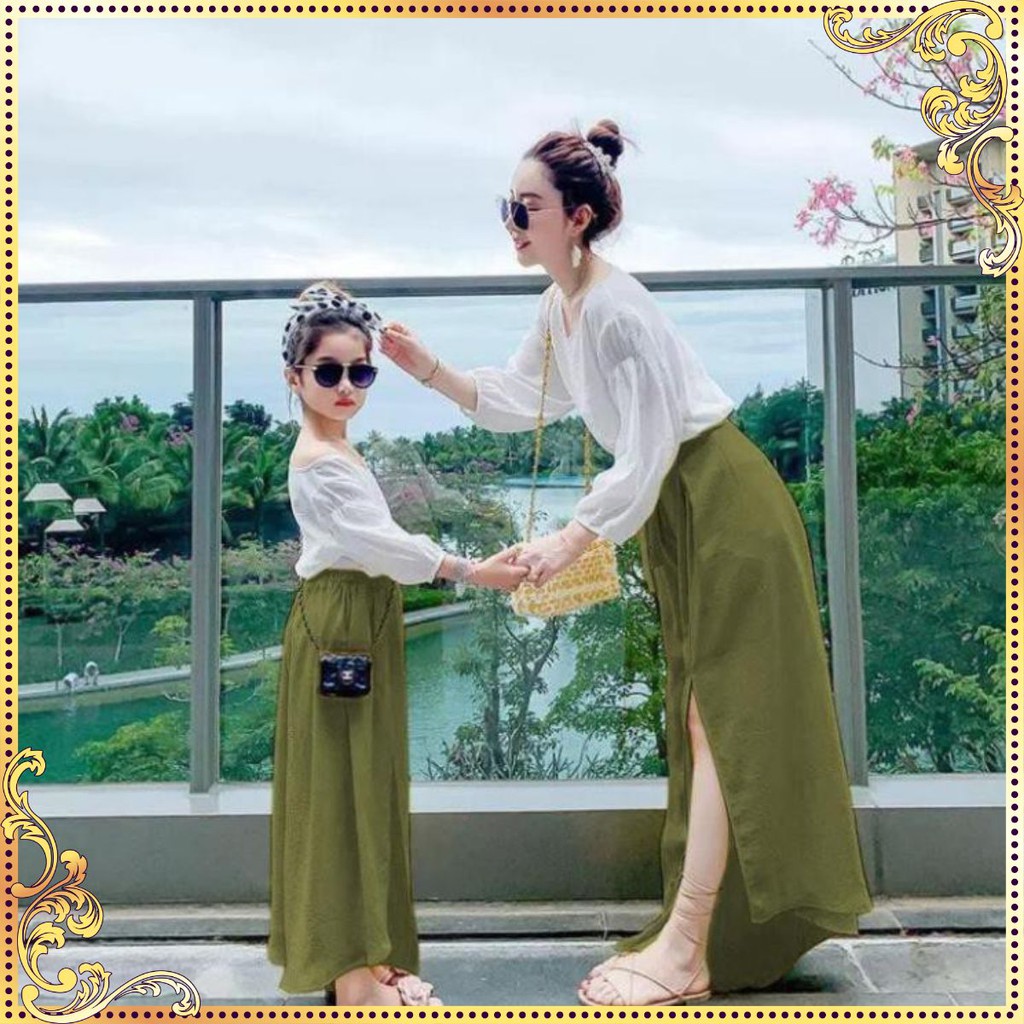 Mẹ Bé : Áo + Quần Dài Thắt Nơ Xẻ Tà màu Rêu
