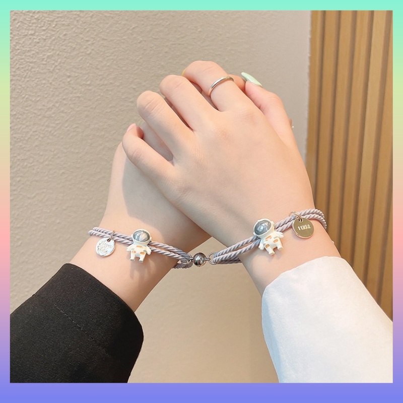 Set 2 Vòng Tay Dây Thừng Khoá Nam Châm Hình Phi Hành Gia Hoạt Hình Thời Trang Cho Nam Nữ