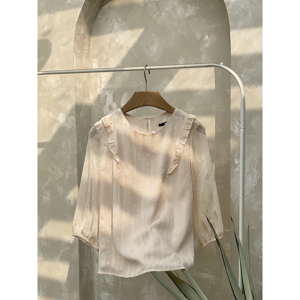 KOKA Design Sơ mi bèo ngực AO0060