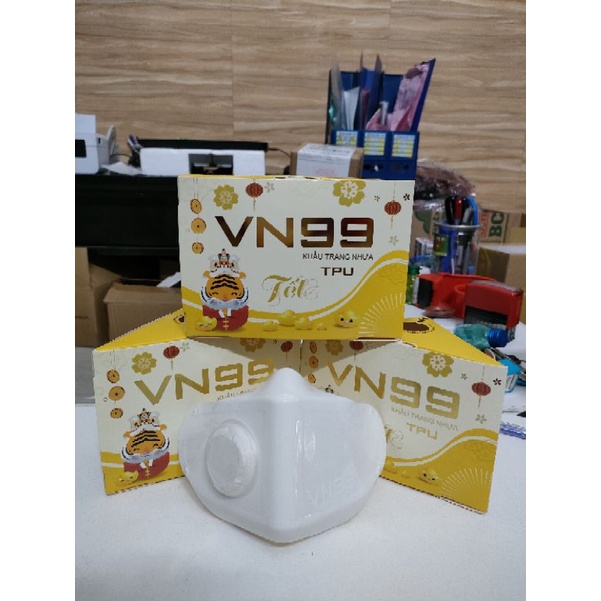 Phiên Bản Màu Trắng - Khẩu Trang Trong Suốt  VN99