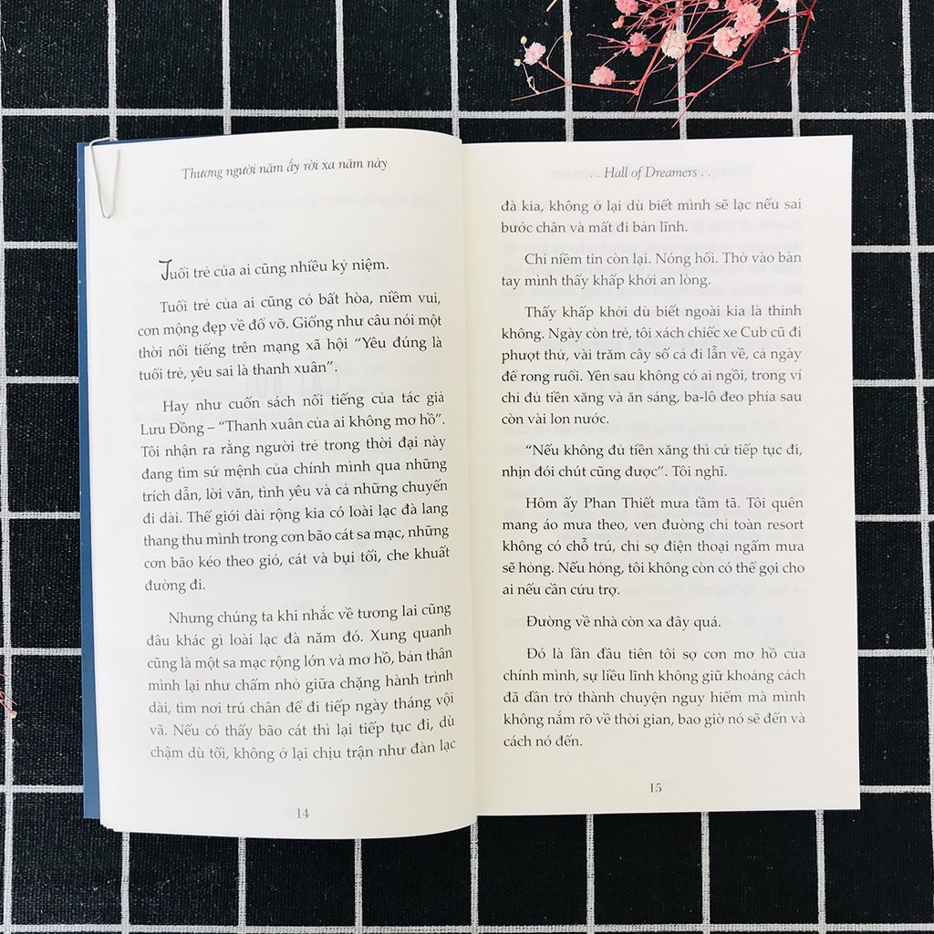 Sách - Thương Người Năm Ấy Rời Xa Năm Này (Kèm Bookmark) | BigBuy360 - bigbuy360.vn