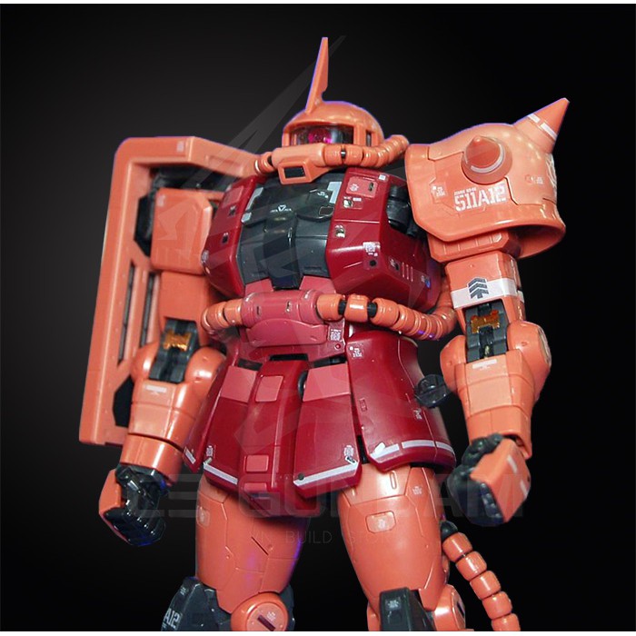 MÔ HÌNH GUNDAM RG 02 1/144 MS-06S ZAKU II ĐỎ BANDAI