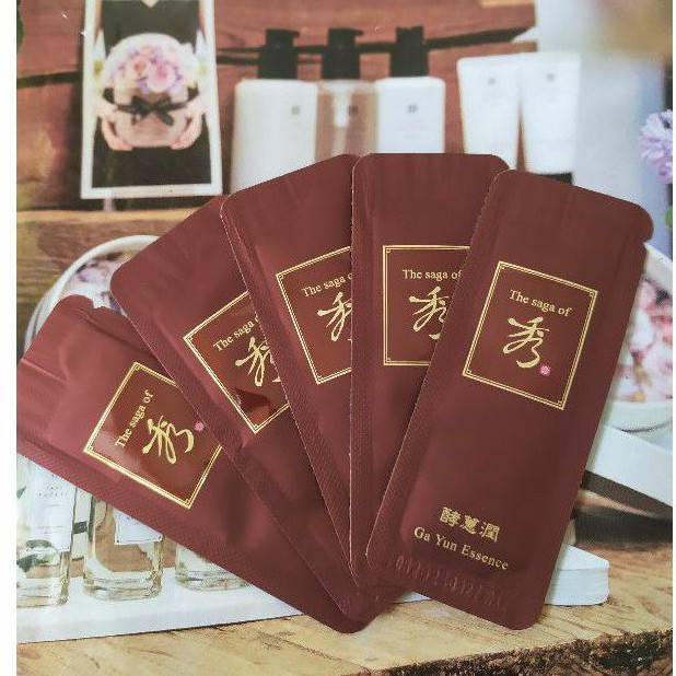 Sample tinh chất Sâm Đen trẻ hoá The Saga 1ml