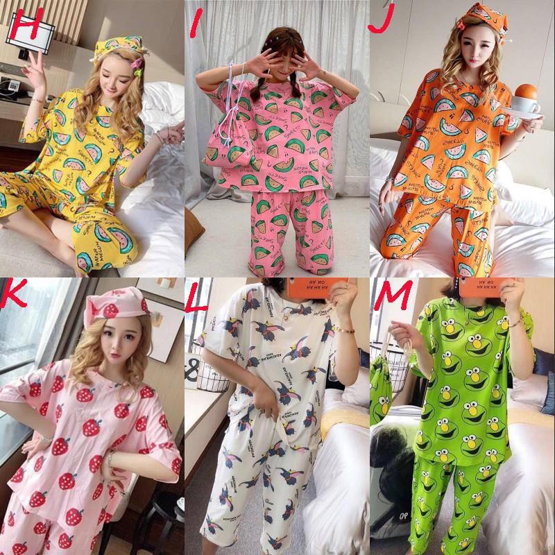 Bộ trang phục 3 mảnh họa tiết hoạt hình dáng rộng chất liệu lụa sữa mặc ở nhà