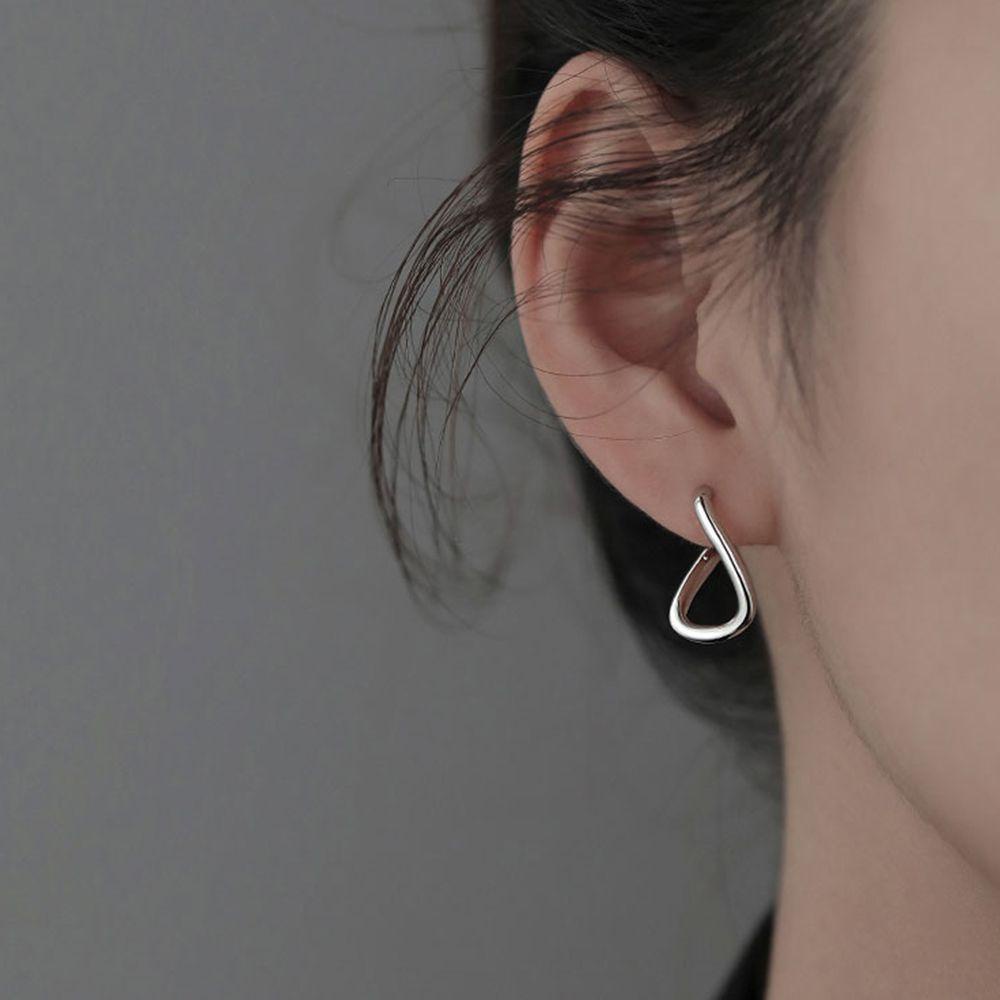 Bông Tai Hình Tròn Màu Cầu Vồng Tinh Tế Cho Nữ