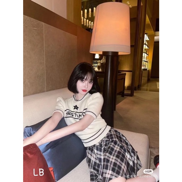 Áo len dior sao cộc tay