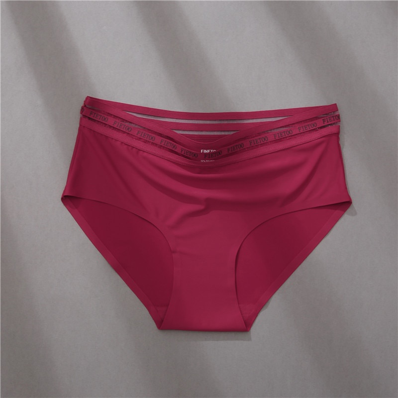 Quần lót TAKETALK không đường may lưng in chữ cái size L-2XL thời trang dành cho nữ