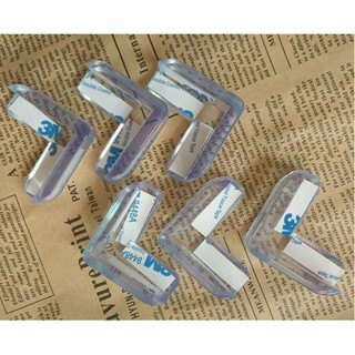 Set 4 miếng bịt cạnh bàn