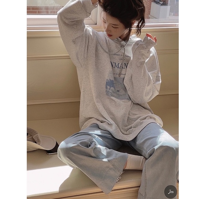 Áo hoodie tay dài dáng rộng màu xám thời trang phong cách Hàn Quốc cho nữ | BigBuy360 - bigbuy360.vn