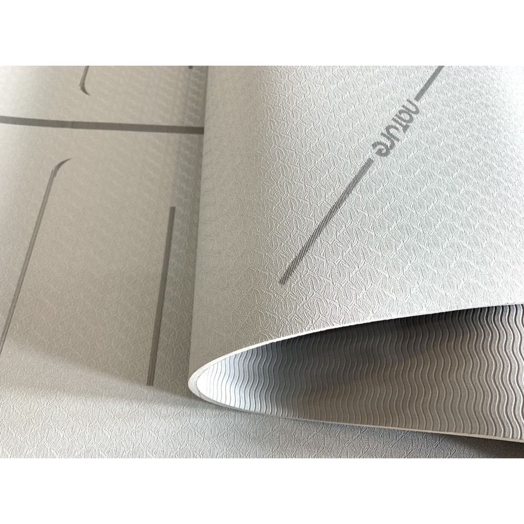 Thảm Yoga Nature Cao Cấp TPE Định Tuyến 6mm độ bám tốt