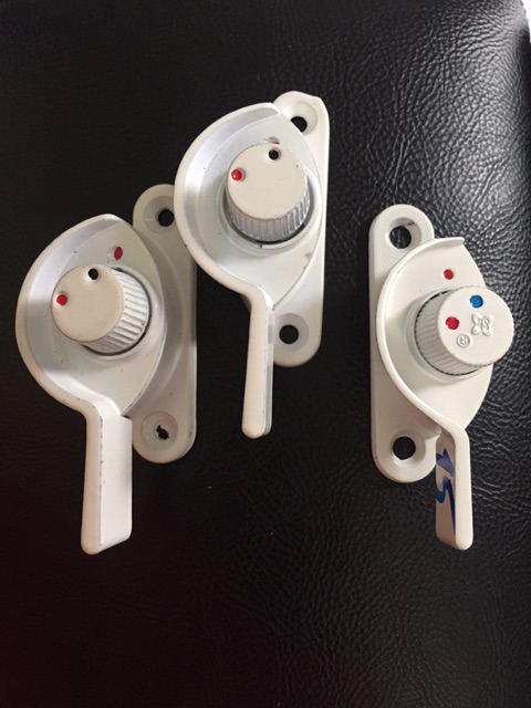 Khoá sò cửa nhôm