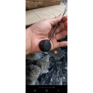 1 cái loa siêu chép dải cao khoảng 3.8cm tặng kèm tụ cực hay