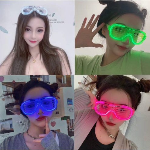 Kính Có Đèn LED Độc Đáo