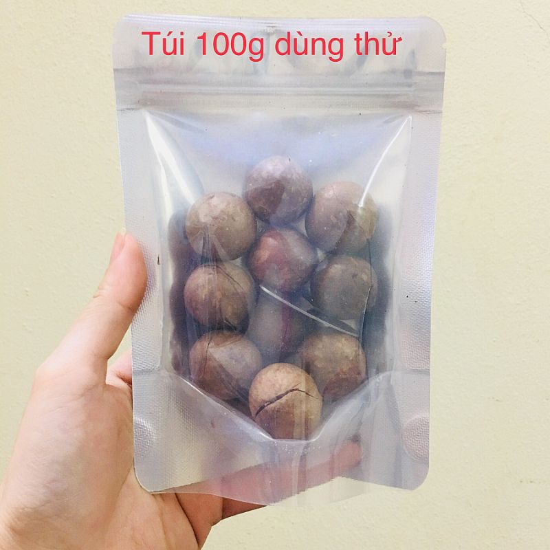 Hạt Macca Úc nứt vỏ tự nhiên (tặng kèm đồ tách)