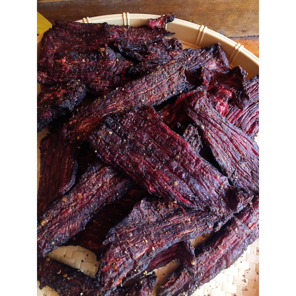 Thịt trâu sấy gác bếp sấy bằng củi nhãn ngon thơm gói 250g có chẳm chéo | BigBuy360 - bigbuy360.vn