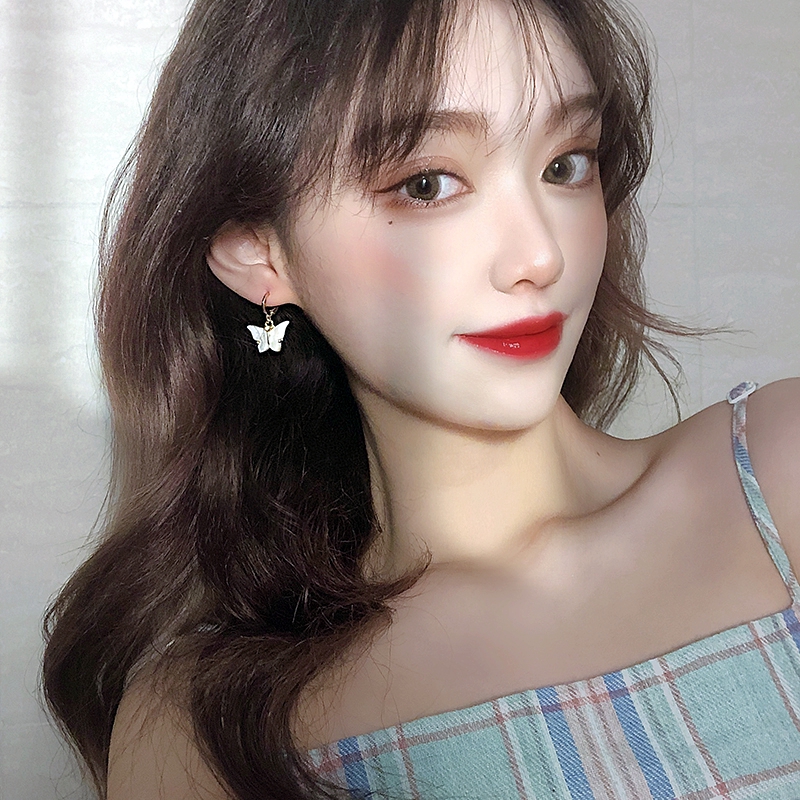 Khuyên Tai Kim Loại Hình Bướm Đính Đá Phong Cách Blackpink Thời Trang
