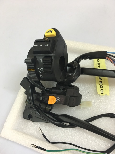 Bộ cùm win 100-125 có đề mã 0104.