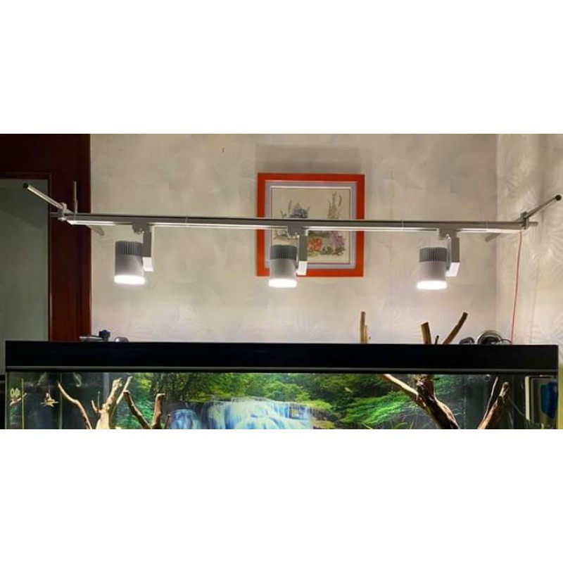 Giá treo đèn bắn tường HDA.