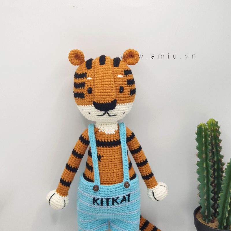Hổ nhồi bông - Gấu bông handmade cao cấp Amigurumi - Hổ quần yếm handmade dễ thương làm quà cho bé