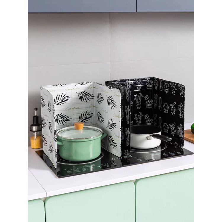 COMBO 2 Vách Ngăn Tấm Chắn Chống Văng Dầu Mỡ Giữ Gìn Vệ Sinh Bếp Họa Tiết Nhiều Hình dễ dàng vệ sinh