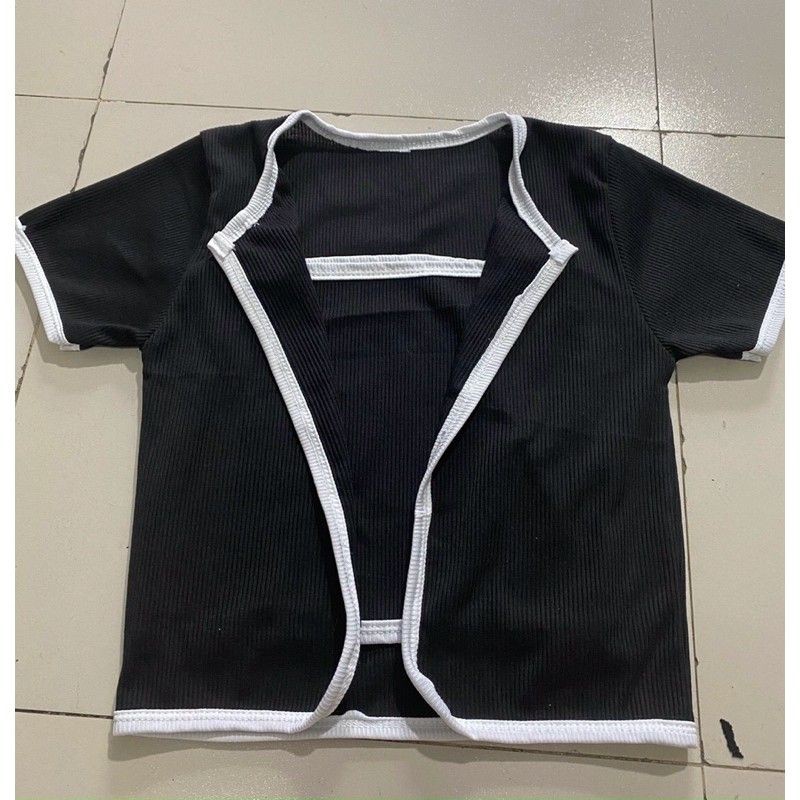 SÉT 2in1Áo croptop kiểu ngoài + áo ống trong thun borip chuẩn đẹp☘️☘️