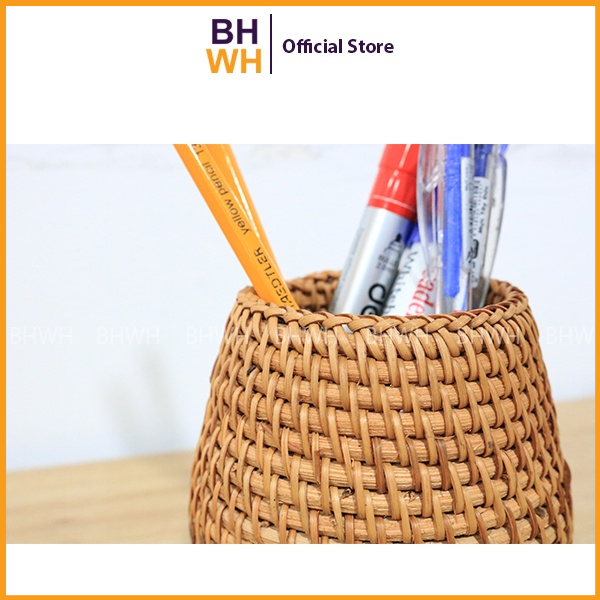 Bộ ống đựng bút + thảm lót ly được làm từ mây đan tay, dùng để trang trí bàn học, bàn làm việc - BHWH