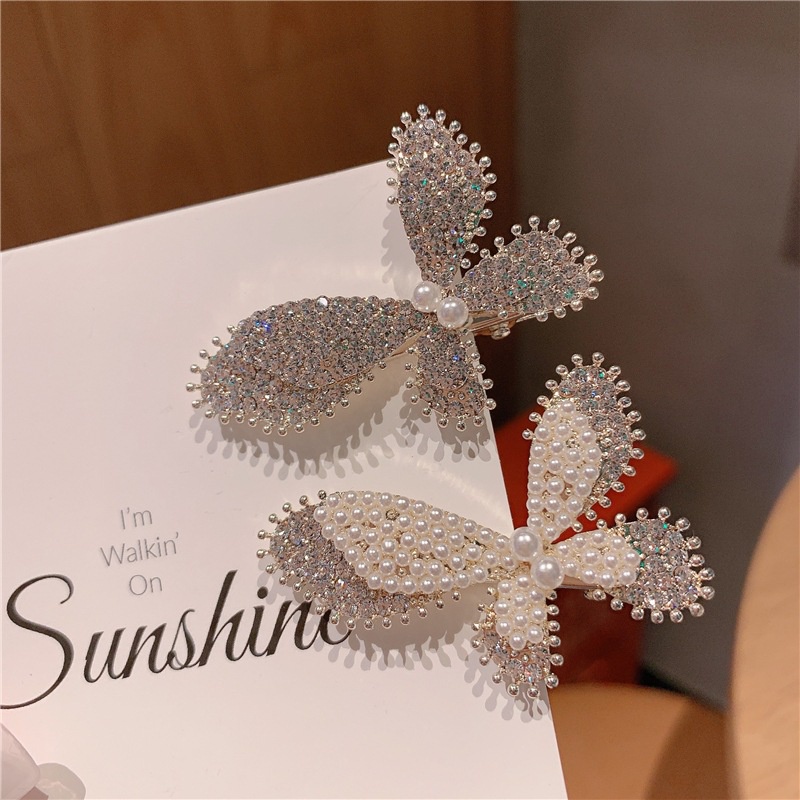 Kẹp Tóc Hình Bướm Đơn Giản Tinh Tế