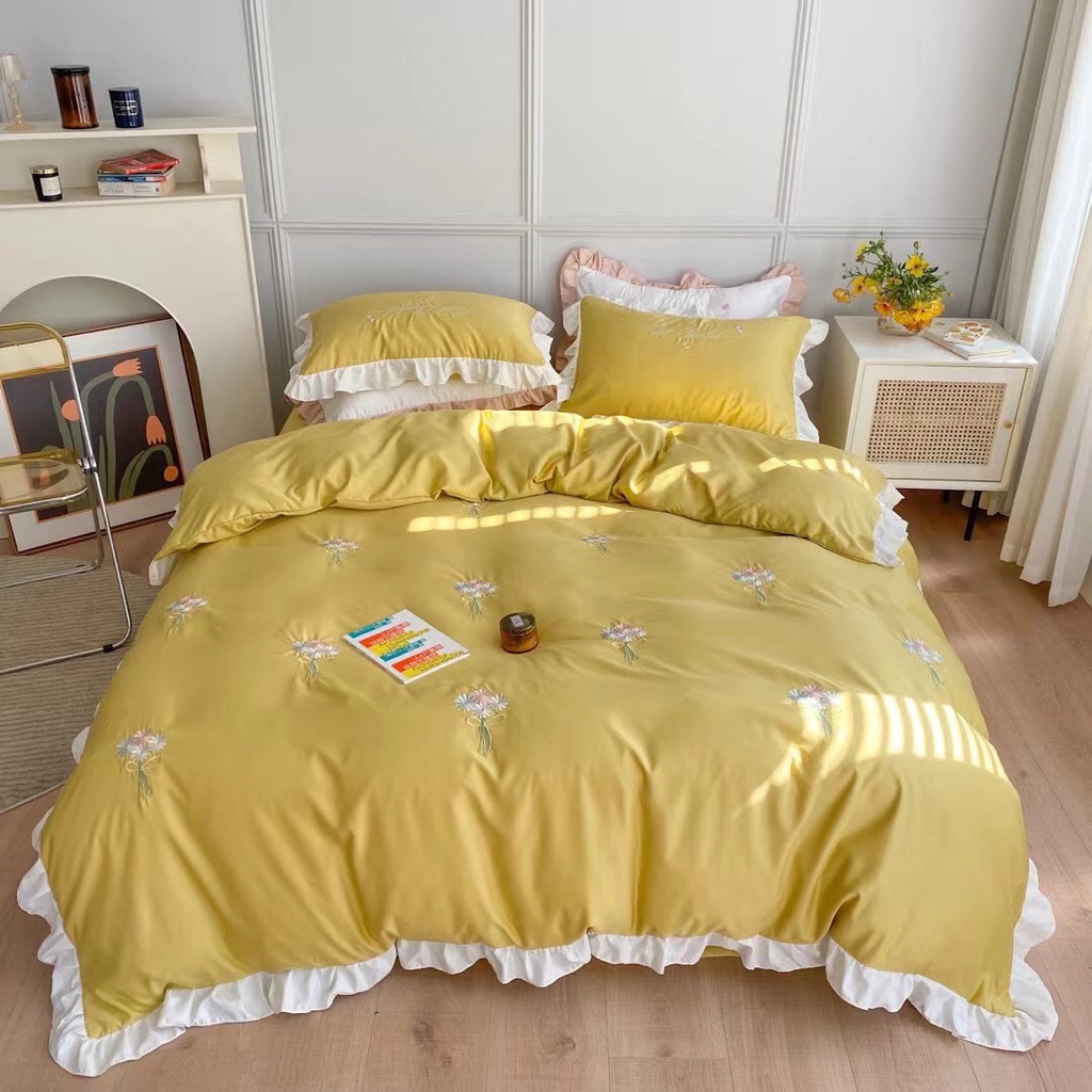 Bộ chăn ga phi lụa hoa cúc 4 món