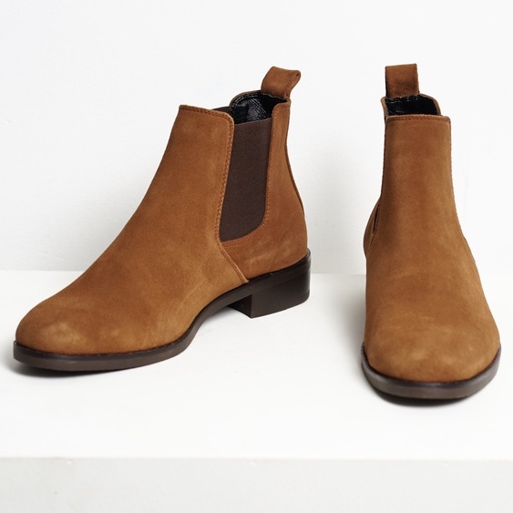 [CAO CẤP] Giày boot nam cổ lửng CHELSEA NÂU TOBACO da lộn mũi tròn đế phíp gót gỗ Văn phòng công sở Sartorial BH 1 năm | BigBuy360 - bigbuy360.vn