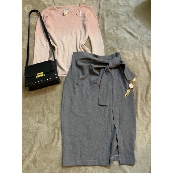áo len pull & bear + chân váy buộc nơ hàng hàn