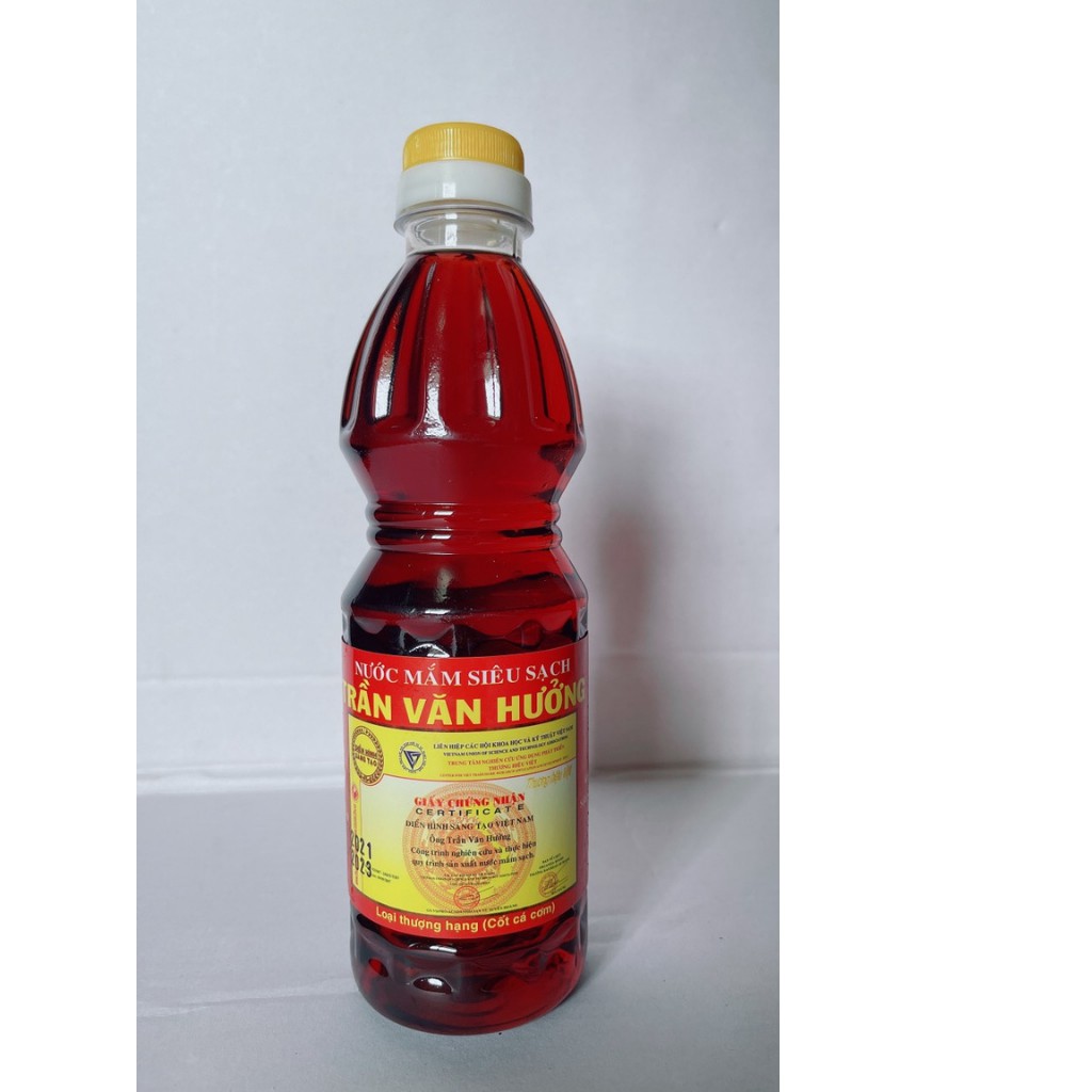 Nước mắm Trần Văn Hưởng cốt cá cơm (thùng 6 chai x 500ml)