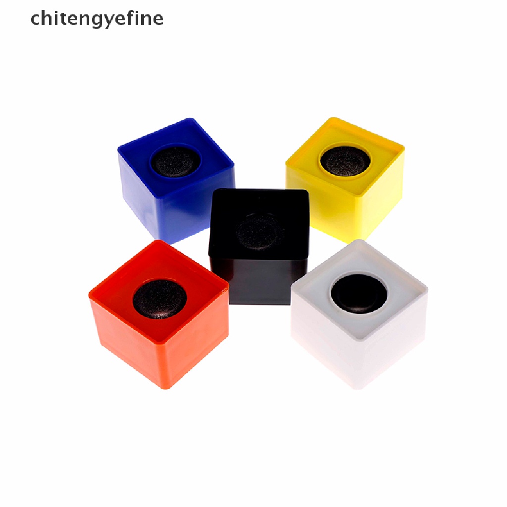 Khối vuông bọc micro chất liệu ABS sử dụng khi phỏng vấn | BigBuy360 - bigbuy360.vn