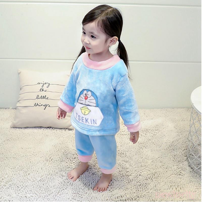 Bộ đồ ngủ tay dài in hình hoạt hình xinh xắn cho bé