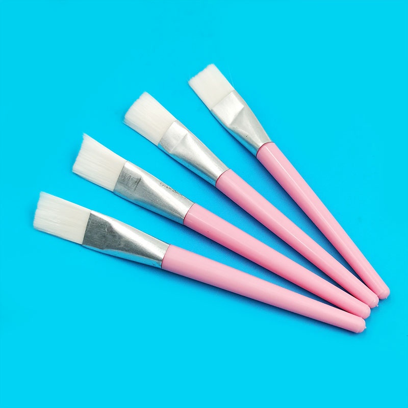 cọ trang điểm cho nữ